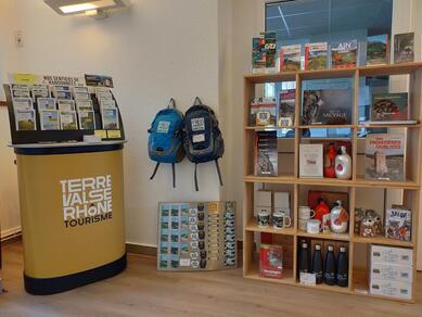 La boutique de l'Office de Tourisme Terre Valserhône