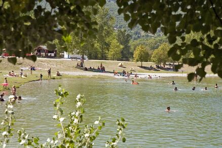 Motz Beach